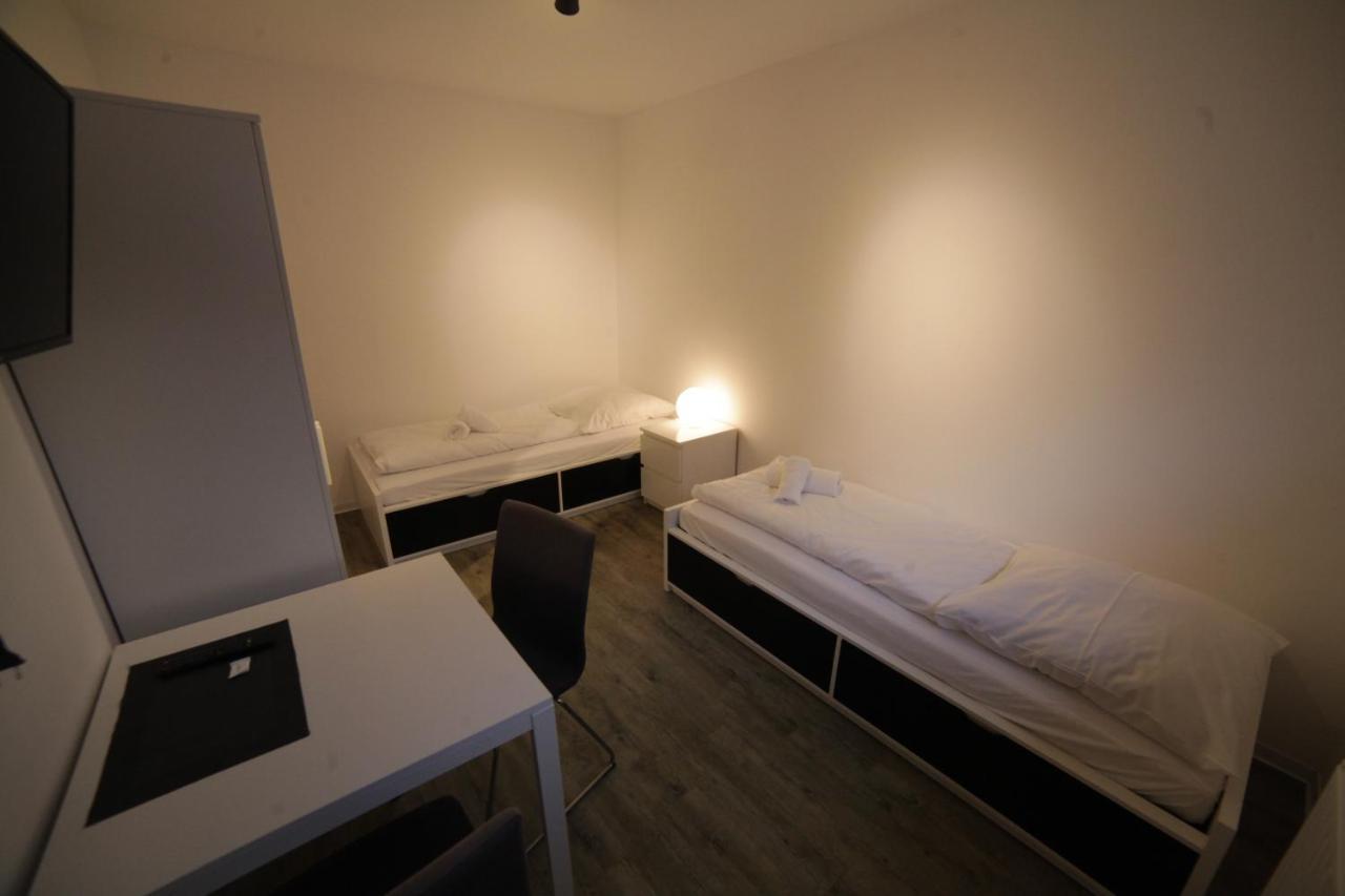 Shipyard Guesthouse Gaestehaus Fuer Geschaeftsreisende Und Monteure An Der Elsflether Werft Und Trainingcenter Heinemann Solutions Gmbh Bagian luar foto